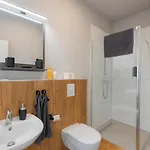 Отель La Plaza24 *