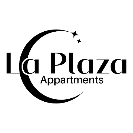 La Plaza24 Szálloda *