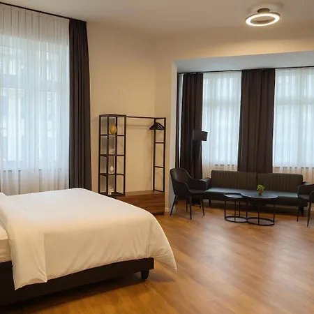 La Plaza24 * Düsseldorf