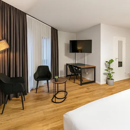 La Plaza24 * Düsseldorf