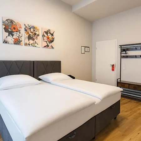 فندق La Plaza24 *