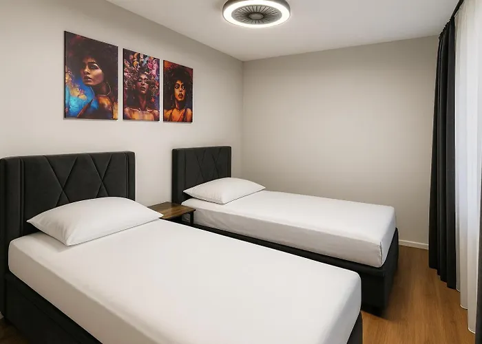 Hotel La Plaza24